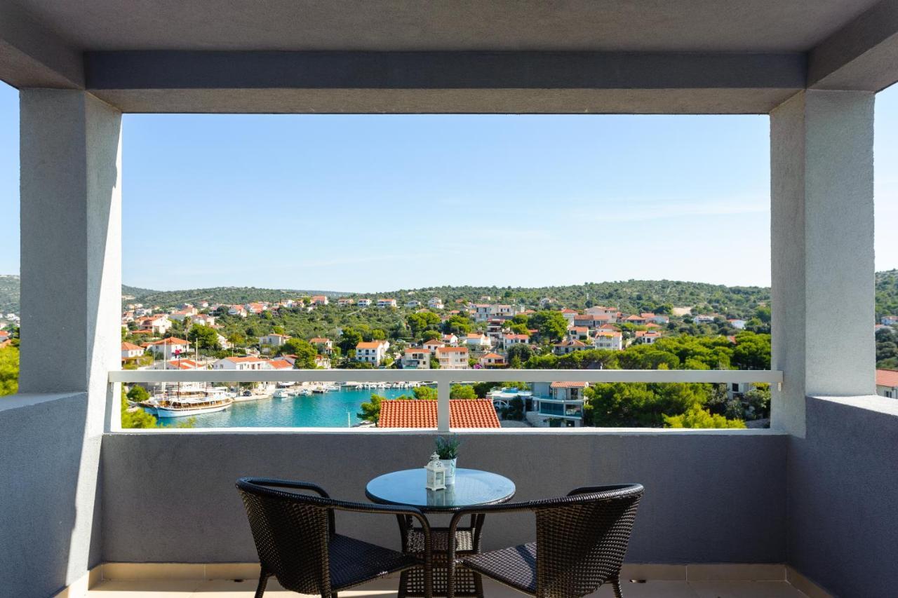 Villa Sena Ražanj Extérieur photo