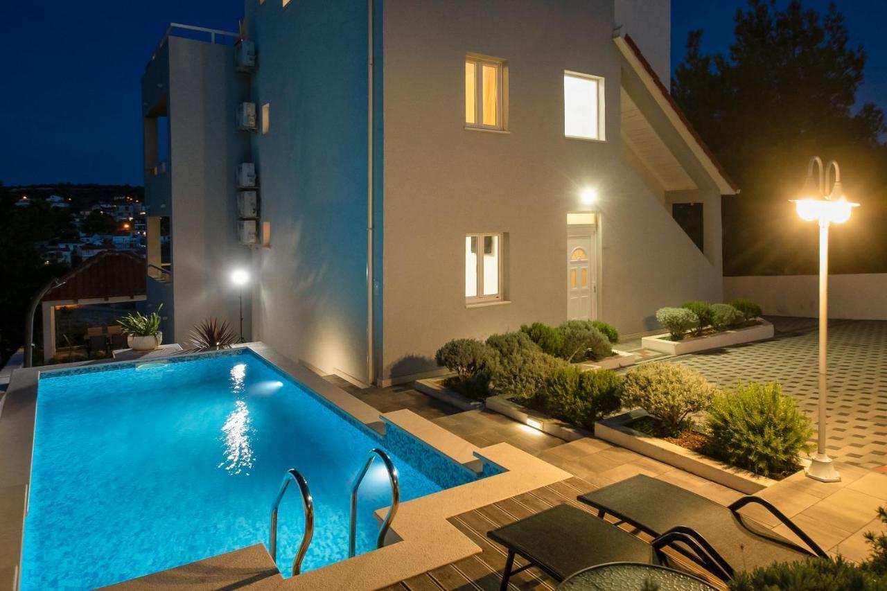 Villa Sena Ražanj Extérieur photo