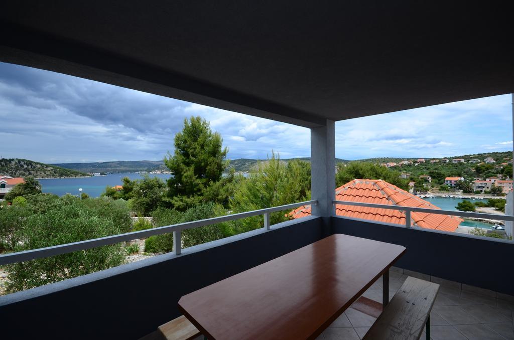 Villa Sena Ražanj Extérieur photo