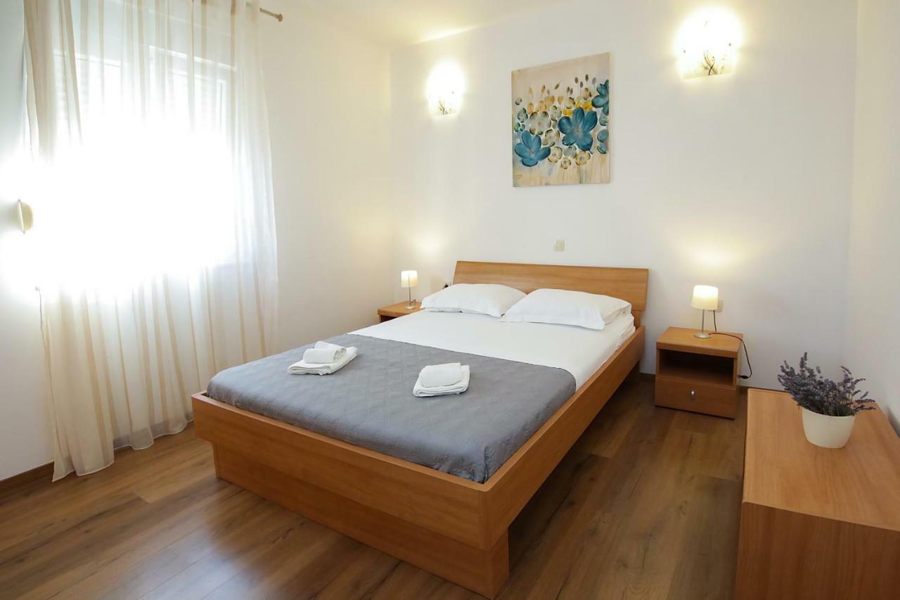 Villa Sena Ražanj Extérieur photo