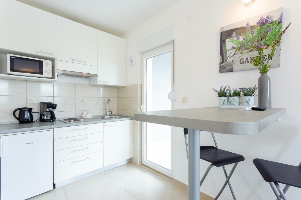 Villa Sena Ražanj Extérieur photo